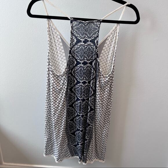 Maurices Women's high low tunic length spaghetti strap Race Back tank top Size M - Picture 5 of 6